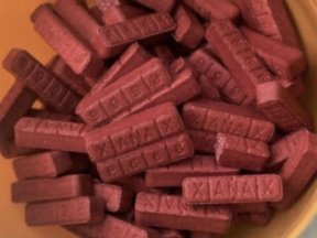 Red Xanax Bar